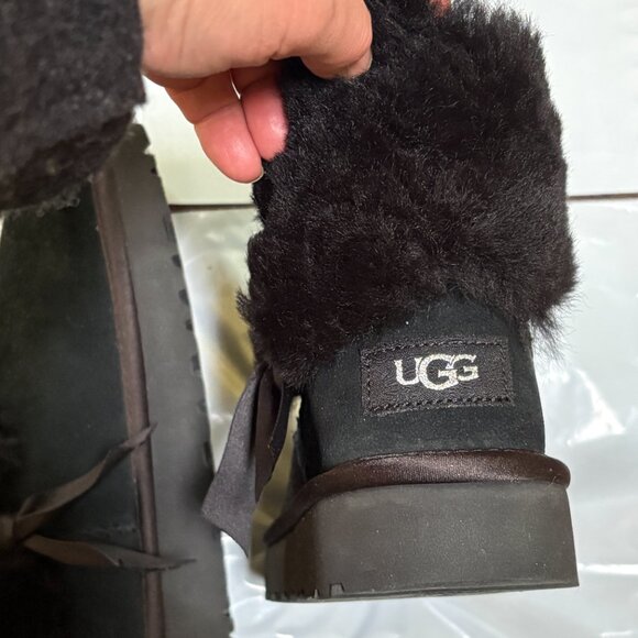 UGG Mini Bailey Bow II Boots Black NEW Sz USA 5 Authentic $200 - Picture 2 of 11